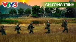 Tổ Quốc Trong Tim: Người Lính Quân Hàm Xanh Đến Với Bản Làng