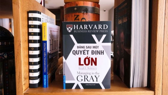 Tóm Tắt Sách: Đằng Sau Một Quyết Định Lớn