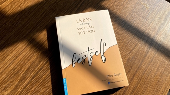 Giới Thiệu Sách - Là Bạn Nhưng Vạn Lần Tốt Hơn