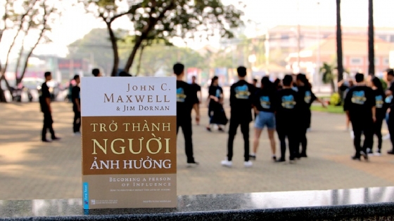 Giới Thiệu Sách -  Trở Thành Người Ảnh Hưởng