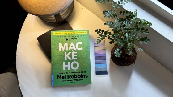 Giới Thiệu Sách - Mặc Kệ Họ